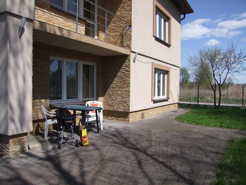Warnenczyka 85A Bezplatny Parking, Faktura, Prywatna Lazienka, Klimatyzacja Rzeszow Bagian luar foto